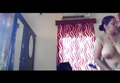 بچه گربه و یک سرفه از استراپون لذت بهترين سايت سكسي می برند.